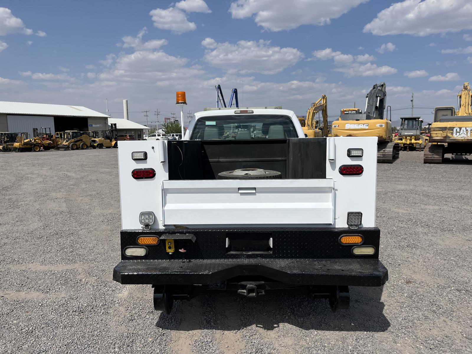 ./imagenes/INVOICE/2019/17879/FORD F250 HIGH RAIL CREW CAB UTILITY 4X4  (5).JPG